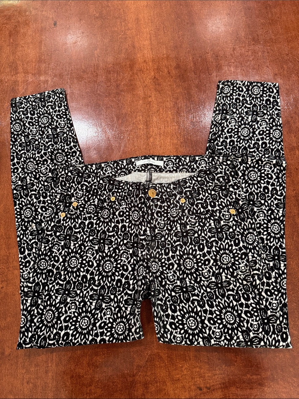 7 For All Mankind Black and White Geometric Floral Skinny Jeans